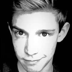 Skylar (TheSappySamara)