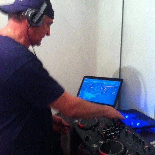 Dj Antonio Calvelo artist photo