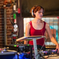 DJ Mina Danes