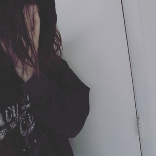 black hoodie.’s avatar