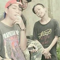gedung runtuh