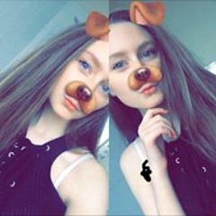 Chloe Stott