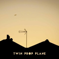 twin prop plane