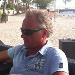 Bas van Loo