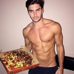 Pizza-Guy-is-Here