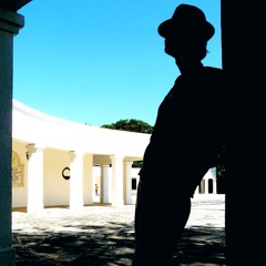 TomKern [oscillating.space]