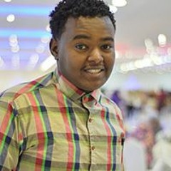 مصطفى بتوتى