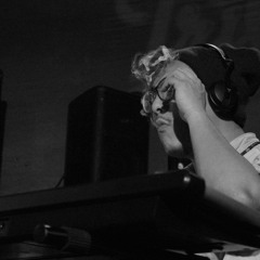 ningustorm ᕙ(⇀‸↼‶)ᕗ