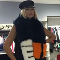 Lora Zueva