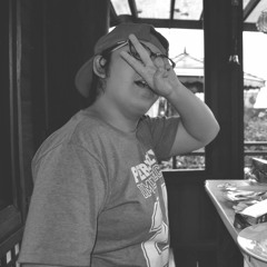 Hillsong Chapel - You Hold Me Now