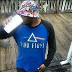 Tee Smith