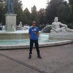Kamil Kos