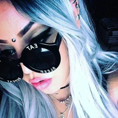 Jessica Revolver
