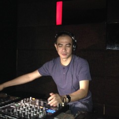 Deejay Budi Crown