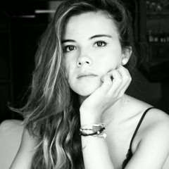 Elise Mitchell