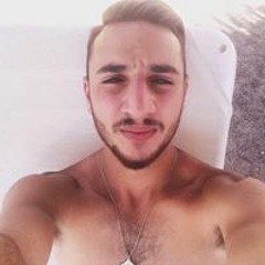 Eyal Aharoni