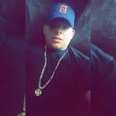 Rosaless Juann