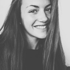 Melanie Raes