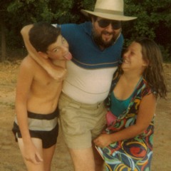 Komedi Anne, Monochromatic Melodies