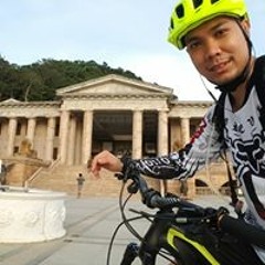 Joshua Jay M. Juaner