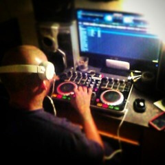 DjTrellyTrell