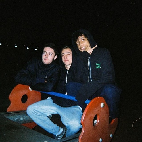 Benjhee - Brick Walls And Withdrawals