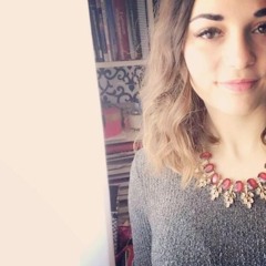 Maggie Smyrneos