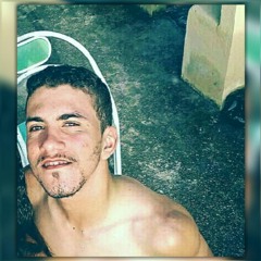 Douglas Oliveira