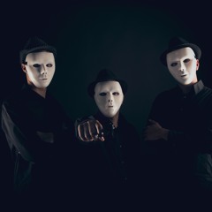 La Triada