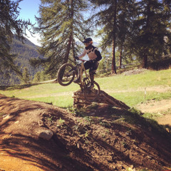 Max Dh