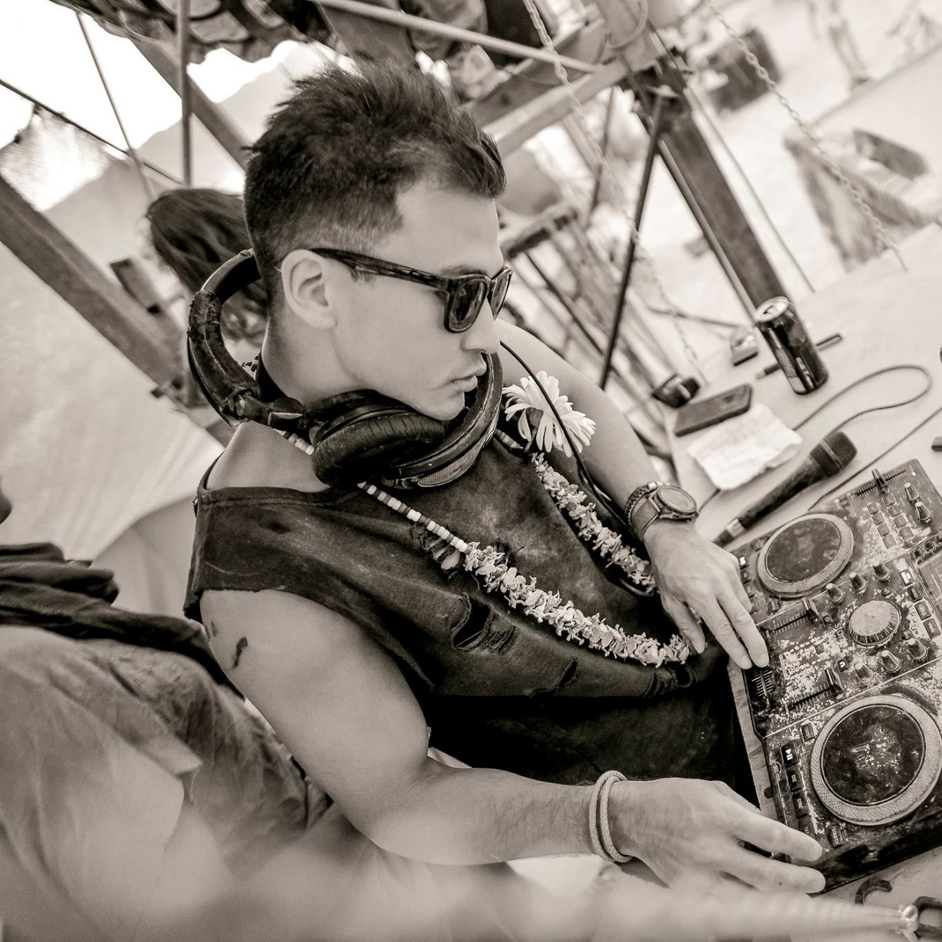 Hideki LDN (Melodic Deep House / Techno)