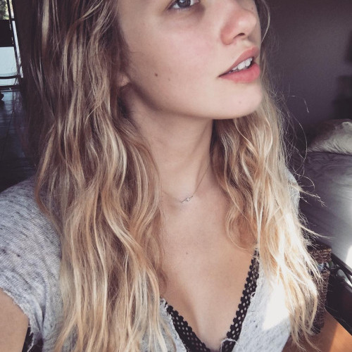 Victoria Elliott’s avatar