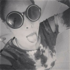 BIG LEXx The Poetress