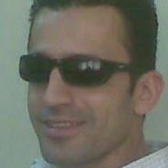 عزمي عمر
