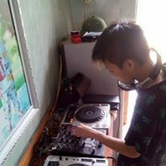 Tiến Đi Trên Zây