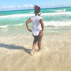 CheeksDuhh🇰🇳🍑.