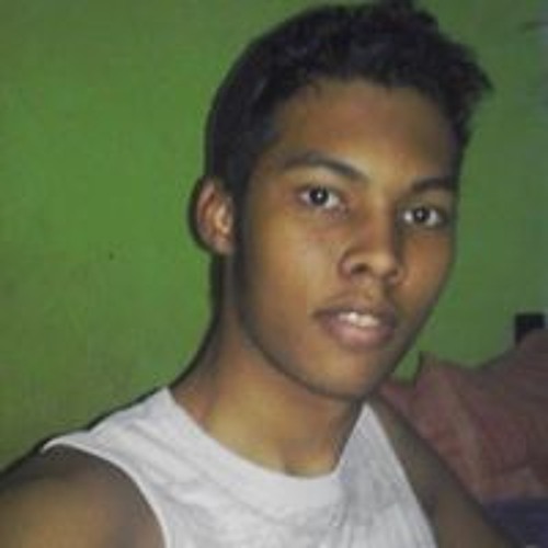 Lazaro Junior Pereira’s avatar