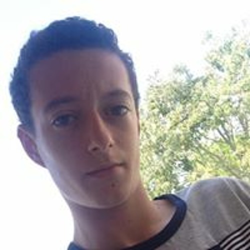 Lucas Guillen’s avatar