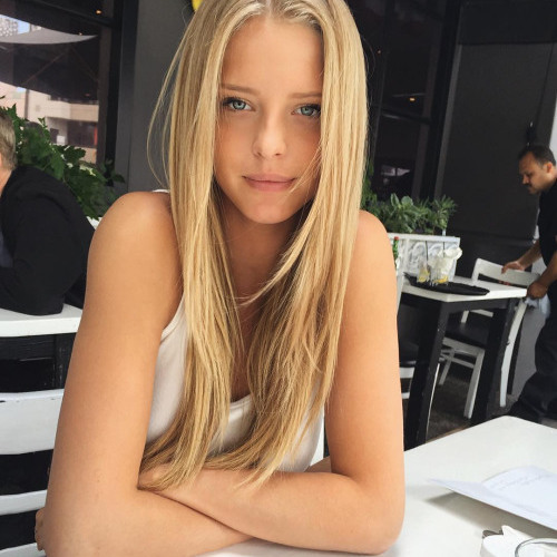 Natalia Robertson’s avatar