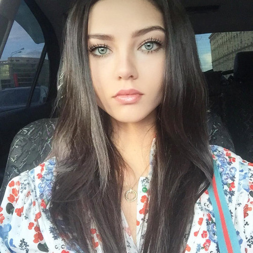 Chloe Ford’s avatar