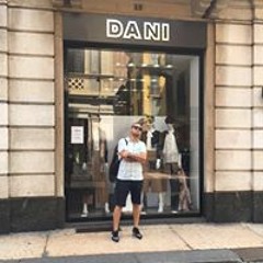 Daniel He