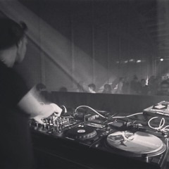 hausarrest.dj