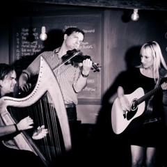 Jenny & The Jameses Band