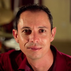 Compositor Armando Rios