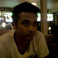 นฤทธิ์ วัชรวารี