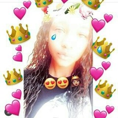 pettyazz_queenlisa