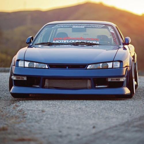 Nissan Silvia s14 сзади