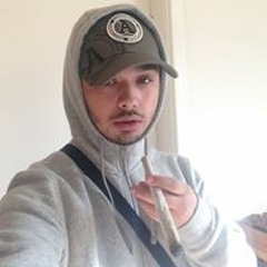 Lee Newest Gibbs