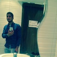 مصطفي