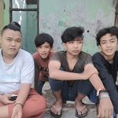 Khi-coy Nak Vhoriezt